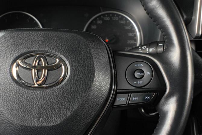 Toyota RAV4 V (XA50) с пробегом 2022 года, цена 2 949 000 рублей, 118000 км, внедорожник, Автокод Объявления