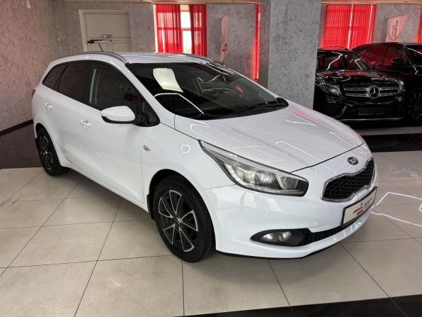 Kia Ceed II с пробегом 2012 года, цена 1 165 000 рублей, 132238 км, универсал, Автокод Объявления