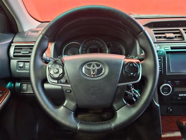 Toyota Camry VII (XV50) с пробегом 2013 года, цена 1 550 000 рублей, 253866 км, седан, Автокод Объявления