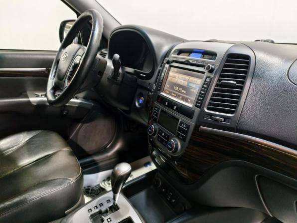 Hyundai Santa Fe II Рестайлинг с пробегом 2011 года, цена 1 177 900 рублей, 179556 км, внедорожник, Автокод Объявления