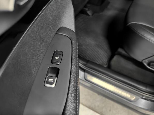 Kia Sorento III Prime Рестайлинг с пробегом 2018 года, цена 2 600 000 рублей, 153000 км, внедорожник, Автокод Объявления