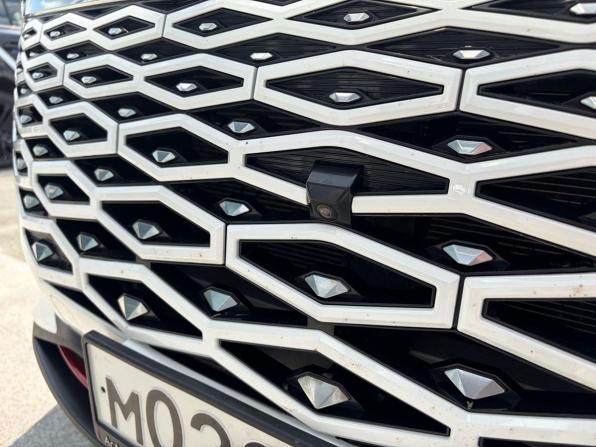 Omoda C5 I с пробегом 2022 года, цена 1 690 000 рублей, 47400 км, внедорожник, Автокод Объявления