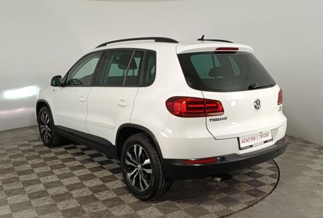 Volkswagen Tiguan I Рестайлинг с пробегом 2015 года, цена 1 395 000 рублей, 130000 км, внедорожник, Автокод Объявления