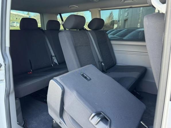 Volkswagen Caravelle T6 Рестайлинг с пробегом 2021 года, цена 4 725 000 рублей, 98000 км, минивэн, Автокод Объявления