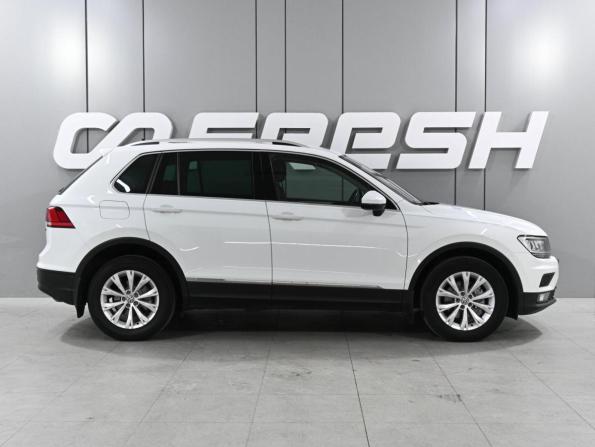 Volkswagen Tiguan II с пробегом 2018 года, цена 2 439 000 рублей, 118995 км, внедорожник, Автокод Объявления