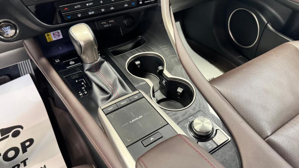 Lexus RX IV Рестайлинг Киров  - изображение 12
