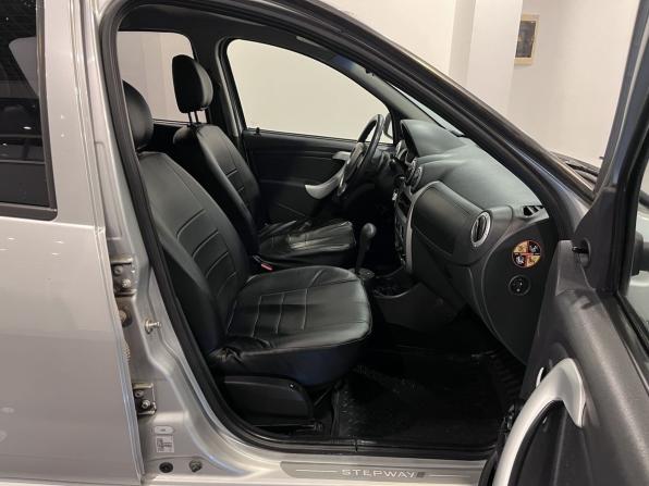 Renault Sandero I с пробегом 2012 года, цена 591 000 рублей, 237182 км, хэтчбек, Автокод Объявления