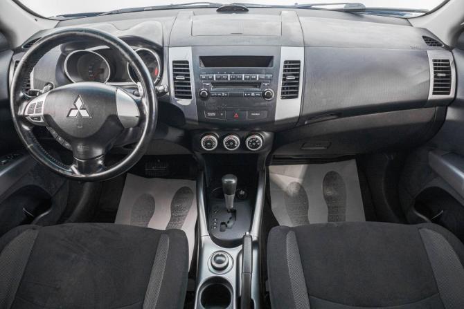 Mitsubishi Outlander II с пробегом 2007 года, цена 1 099 000 рублей, 219000 км, внедорожник, Автокод Объявления
