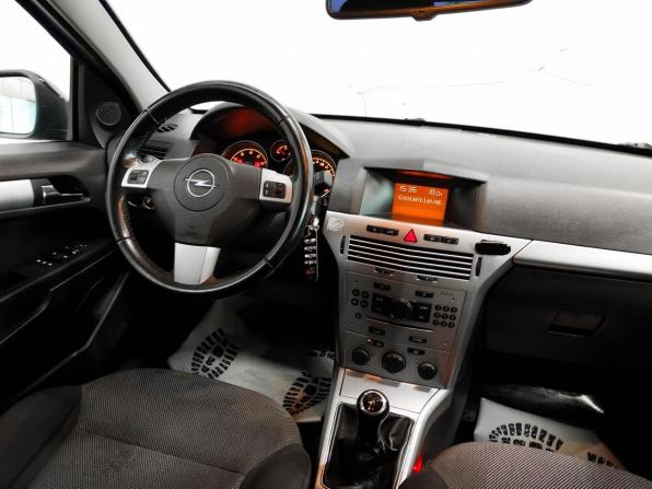 Opel Astra H Рестайлинг с пробегом 2010 года, цена 430 000 рублей, 267297 км, седан, Автокод Объявления