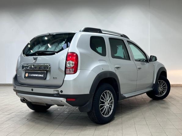 Renault Duster I с пробегом 2012 года, цена 990 000 рублей, 117584 км, внедорожник, Автокод Объявления