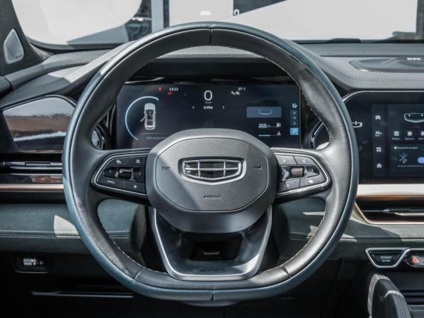 Geely Monjaro I с пробегом 2023 года, цена 2 796 000 рублей, 90008 км, внедорожник, Автокод Объявления