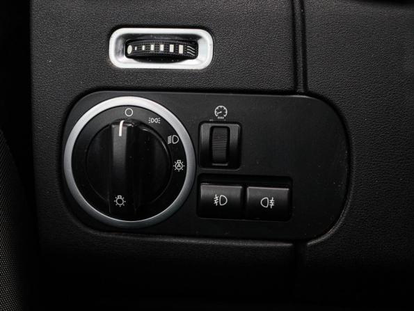 Land Rover Discovery IV с пробегом 2010 года, цена 1 370 000 рублей, 357591 км, внедорожник, Автокод Объявления