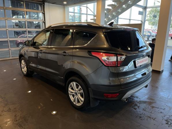 Ford Kuga II Рестайлинг с пробегом 2017 года, цена 1 760 000 рублей, 119311 км, внедорожник, Автокод Объявления