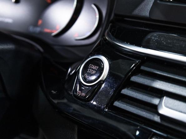 BMW 5 серии VII (G30/G31/G38) с пробегом 2019 года, цена 3 199 700 рублей, 120893 км, седан, Автокод Объявления