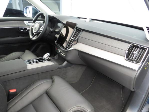 Volvo XC90 II Рестайлинг 2 с пробегом 2025 года, цена 11 500 000 рублей, 50 км, внедорожник, Автокод Объявления