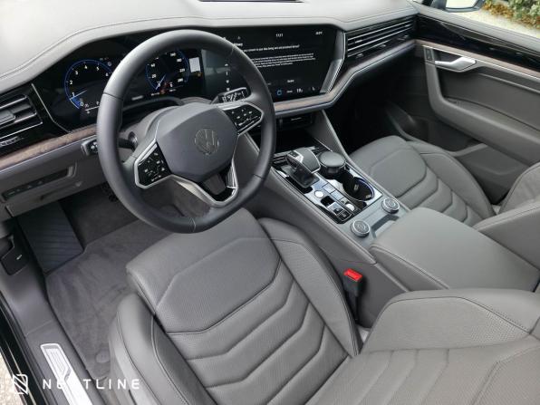 Новый Volkswagen Touareg III Рестайлинг 2025 года, цена 8 390 000 рублей, внедорожник, Автокод Объявления
