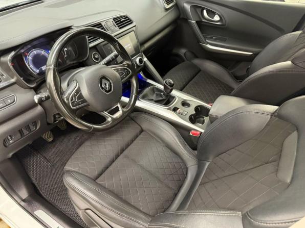 Renault Kadjar I Рестайлинг с пробегом 2019 года, цена 1 861 000 рублей, 94577 км, внедорожник, Автокод Объявления
