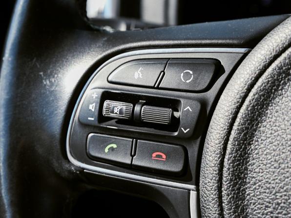 Kia Sportage IV Рестайлинг с пробегом 2018 года, цена 2 299 000 рублей, 68000 км, внедорожник, Автокод Объявления