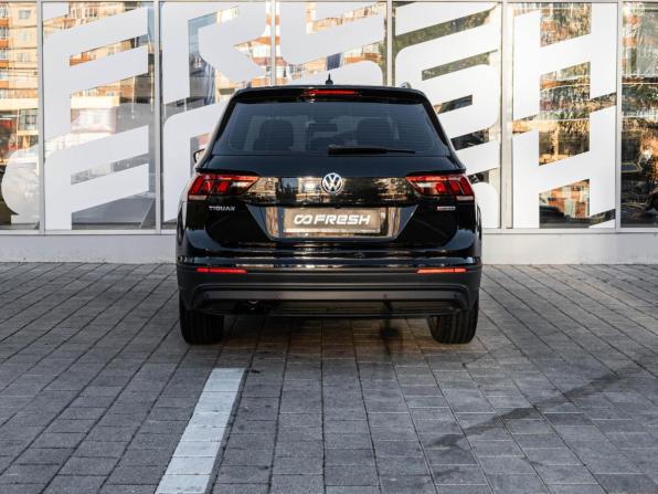 Volkswagen Tiguan II с пробегом 2020 года, цена 2 625 000 рублей, 69832 км, внедорожник, Автокод Объявления