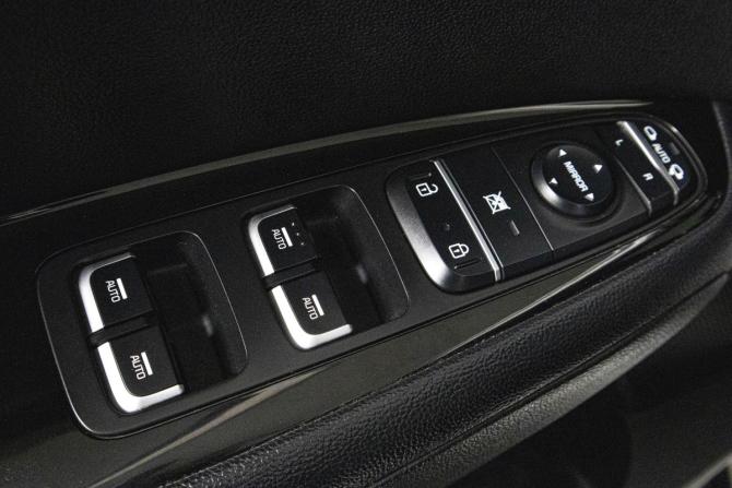 Kia Optima IV с пробегом 2017 года, цена 1 919 000 рублей, 153379 км, седан, Автокод Объявления
