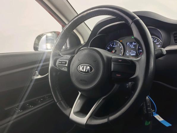 Kia Rio IV с пробегом 2018 года, цена 1 315 000 рублей, 96000 км, седан, Автокод Объявления