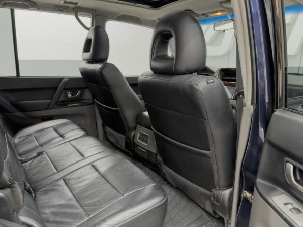 Mitsubishi Pajero III Рестайлинг с пробегом 2004 года, цена 870 000 рублей, 347643 км, внедорожник, Автокод Объявления