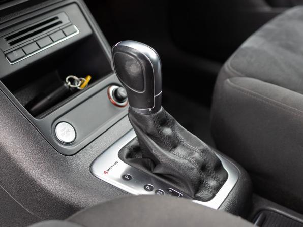 Volkswagen Tiguan I Рестайлинг с пробегом 2015 года, цена 1 750 000 рублей, 179560 км, внедорожник, Автокод Объявления