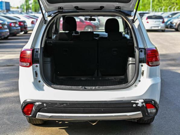Mitsubishi Outlander III Рестайлинг 2 с пробегом 2016 года, цена 1 480 000 рублей, 260009 км, внедорожник, Автокод Объявления