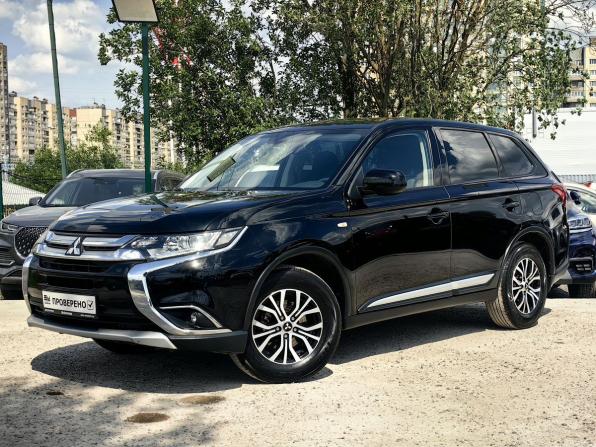 Mitsubishi Outlander III Рестайлинг 3 с пробегом 2018 года, цена 1 749 000 рублей, 129408 км, внедорожник, Автокод Объявления