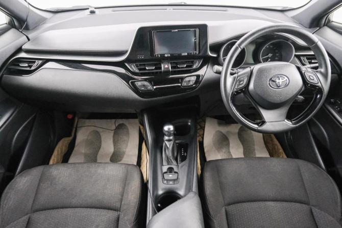 Toyota C-HR I с пробегом 2019 года, цена 1 949 000 рублей, 97000 км, внедорожник, Автокод Объявления
