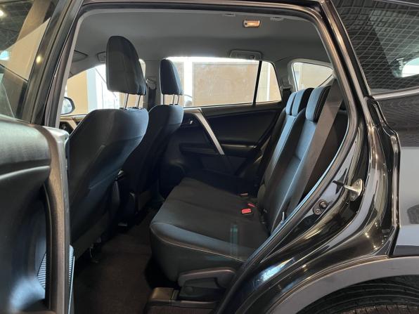 Toyota RAV4 IV (XA40) с пробегом 2015 года, цена 1 900 000 рублей, 240886 км, внедорожник, Автокод Объявления