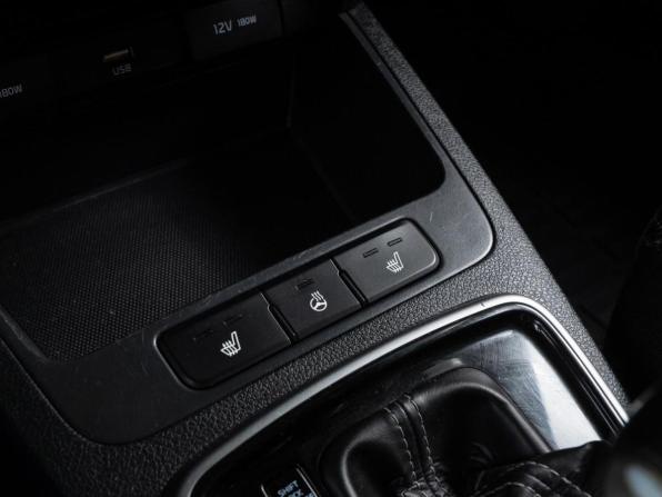 Kia Rio IV Рестайлинг с пробегом 2020 года, цена 1 300 000 рублей, 97463 км, седан, Автокод Объявления