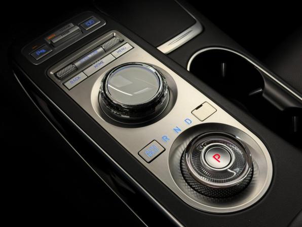 Genesis GV70 I с пробегом 2021 года, цена 3 900 000 рублей, 97827 км, внедорожник, Автокод Объявления