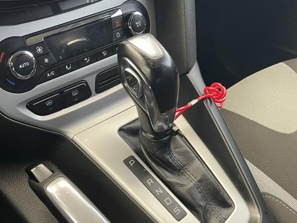 Ford Focus III с пробегом 2013 года, цена 827 000 рублей, 144039 км, хэтчбек, Автокод Объявления