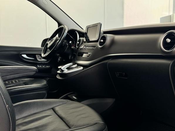 Mercedes-Benz V-Класс III (W447) с пробегом 2016 года, цена 4 200 000 рублей, 275205 км, минивэн, Автокод Объявления