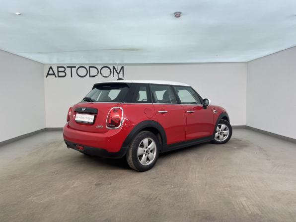 Mini Hatch III (F55/F56) Рестайлинг с пробегом 2019 года, цена 1 790 000 рублей, 118400 км, хэтчбек, Автокод Объявления