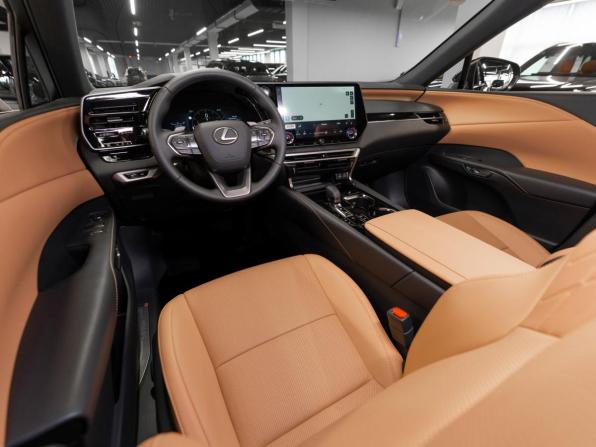 Lexus RX V с пробегом 2026 года, цена 8 400 000 рублей, 17 км, внедорожник, Автокод Объявления