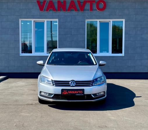 Volkswagen Passat B7 с пробегом 2011 года, цена 915 000 рублей, 226400 км, седан, Автокод Объявления
