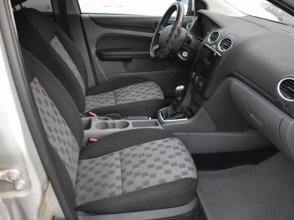 Ford Focus II Рестайлинг с пробегом 2010 года, цена 340 000 рублей, 205366 км, седан, Автокод Объявления