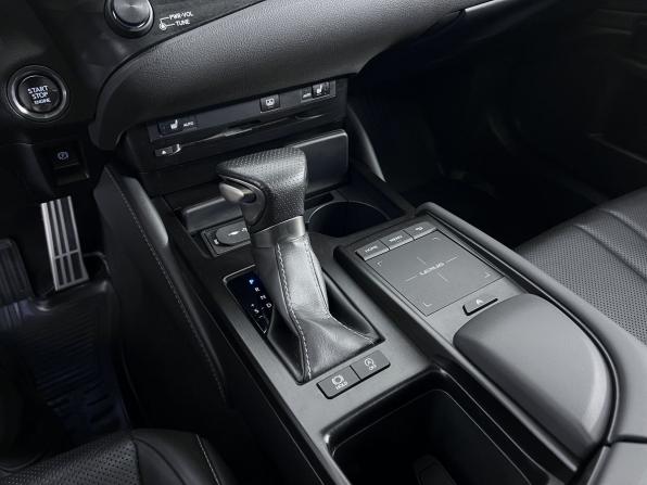 Lexus ES VII с пробегом 2020 года, цена 4 035 000 рублей, 77600 км, седан, Автокод Объявления