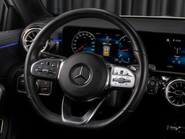 Mercedes-Benz A-Класс IV (W177) с пробегом 2021 года, цена 3 199 000 рублей, 70529 км, седан, Автокод Объявления