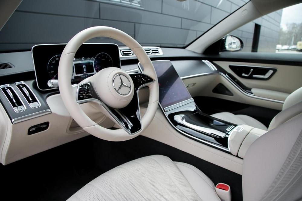 Mercedes-Benz S-Класс VII (W223) Иркутск  - изображение 30
