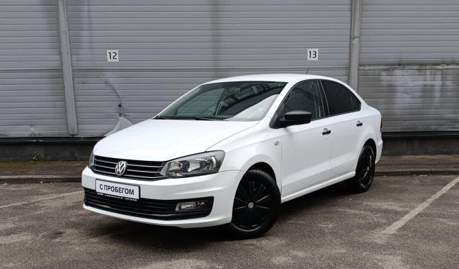 Volkswagen Polo V Рестайлинг с пробегом 2018 года, цена 889 000 рублей, 122720 км, седан, Автокод Объявления