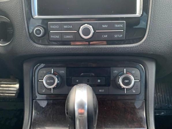 Volkswagen Touareg II с пробегом 2013 года, цена 1 347 000 рублей, 436000 км, внедорожник, Автокод Объявления