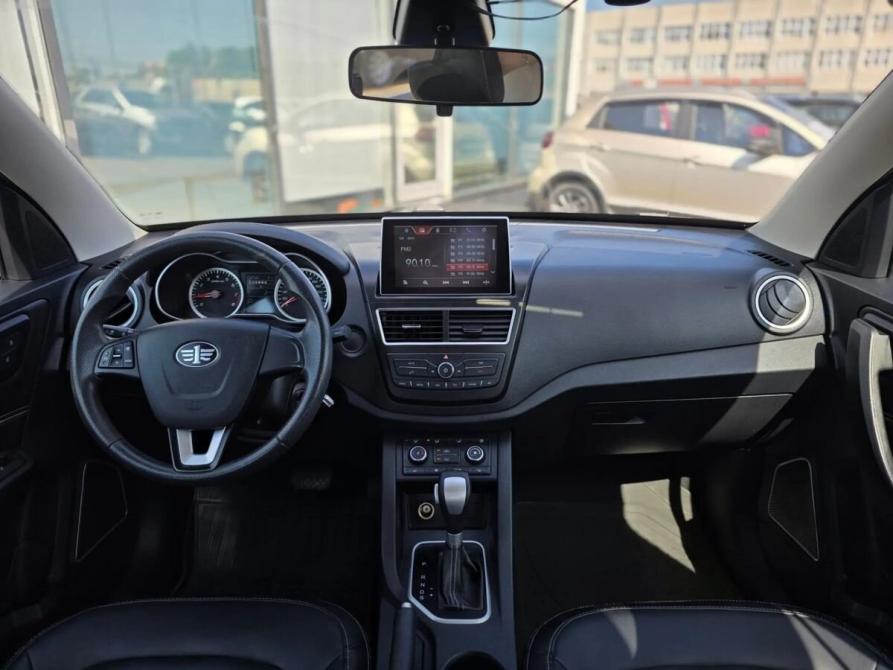 FAW Besturn X40 I Санкт-Петербург  - изображение 11