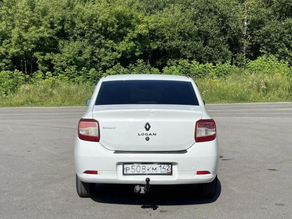 Renault Logan II Рестайлинг с пробегом 2019 года, цена 679 000 рублей, 123000 км, седан, Автокод Объявления
