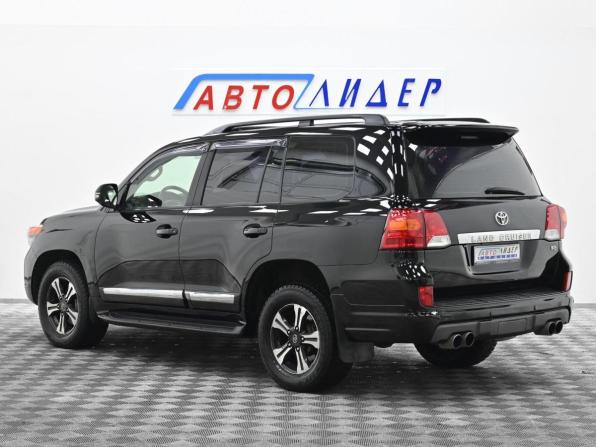 Toyota Land Cruiser 200 Series с пробегом 2011 года, цена 2 319 000 рублей, 150048 км, внедорожник, Автокод Объявления