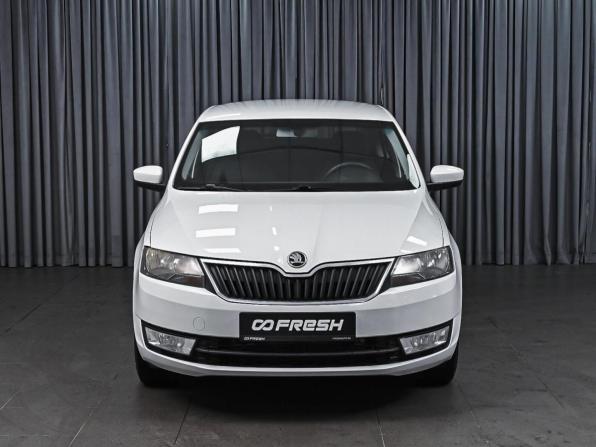 Skoda Rapid I с пробегом 2015 года, цена 1 209 000 рублей, 178745 км, лифтбек, Автокод Объявления