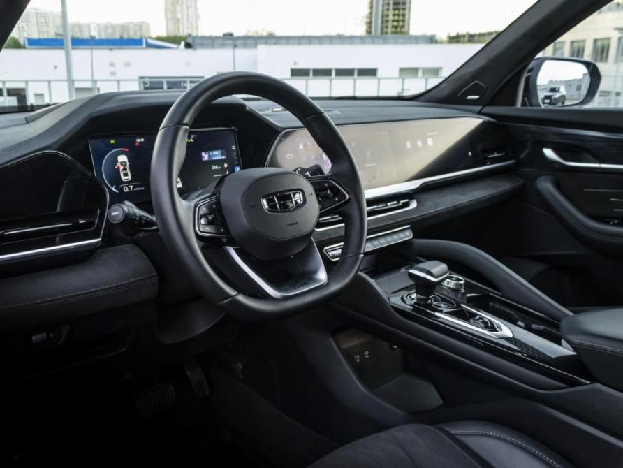 Geely Monjaro I Москва  - изображение 10