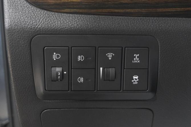 Hyundai Santa Fe II Рестайлинг с пробегом 2011 года, цена 1 329 000 рублей, 249755 км, внедорожник, Автокод Объявления